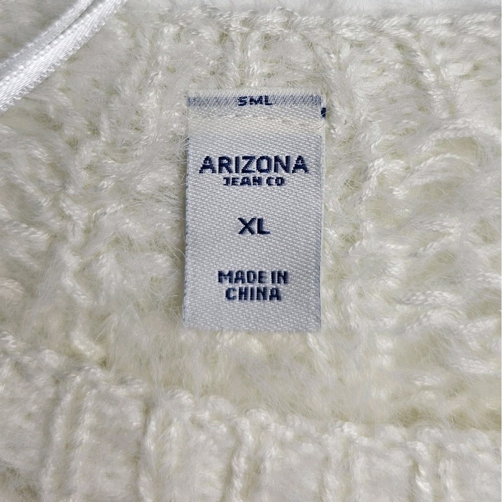 Arizona Jean Co Sweater Juniors XL NWT Cropped Fuzzy Ivory Holiday Christmas Y2K - Picture 5 of 8